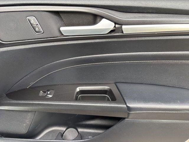 Ford Fusion Titanium AWD 2020