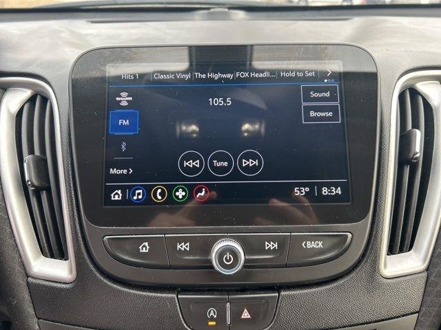 Chevrolet Malibu  2022