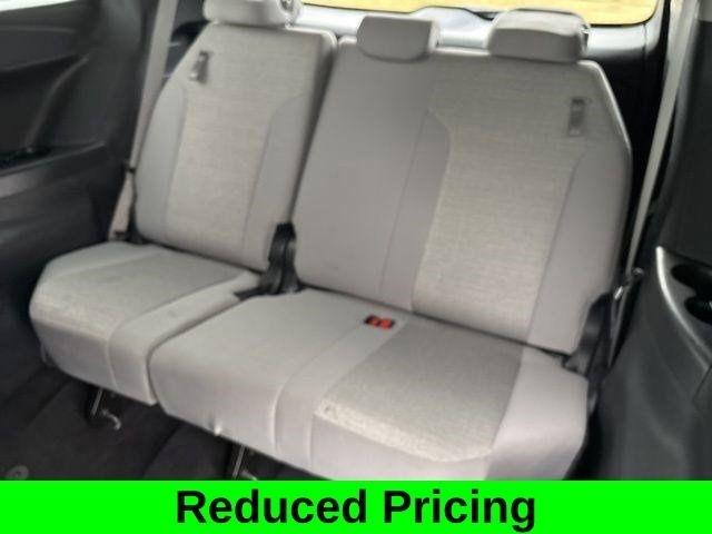 Toyota Sienna LE 8 Passenger 2025