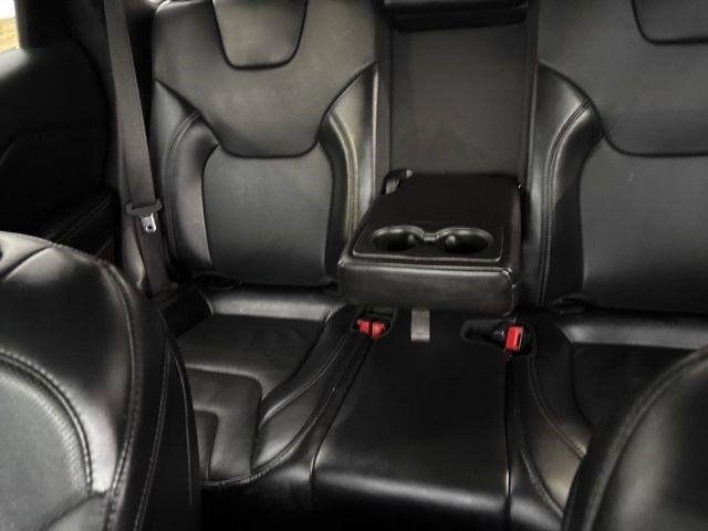 Jeep Cherokee Latitude Lux 4WD 2021