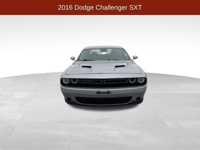 Dodge Challenger  2016