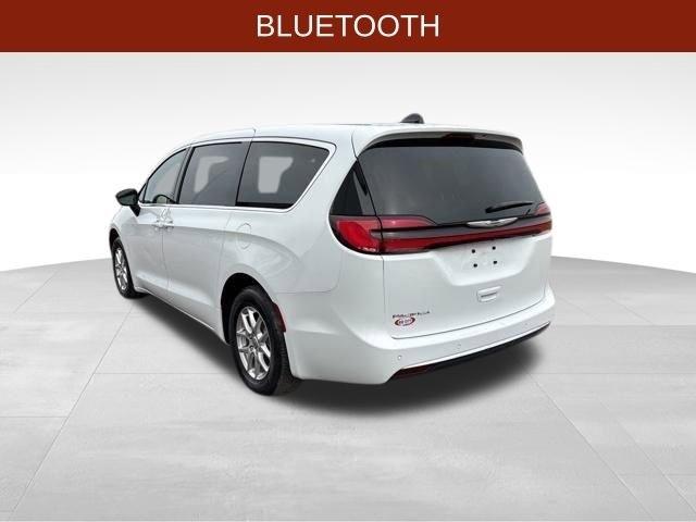 Chrysler Pacifica  2025