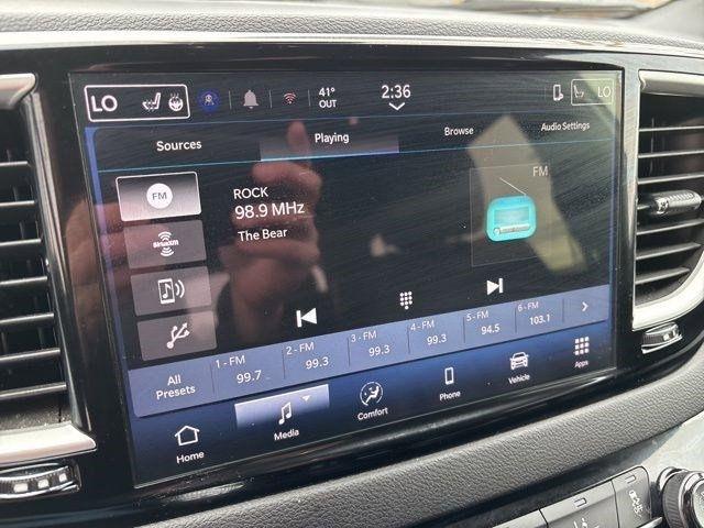 Chrysler Pacifica  2025