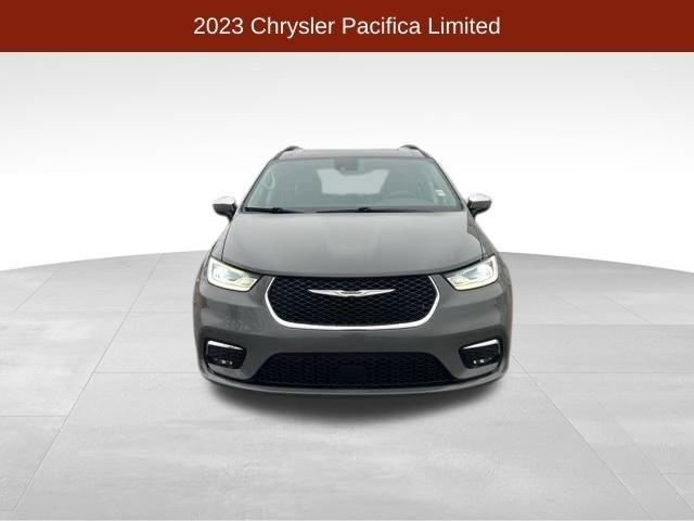 Chrysler Pacifica  2023
