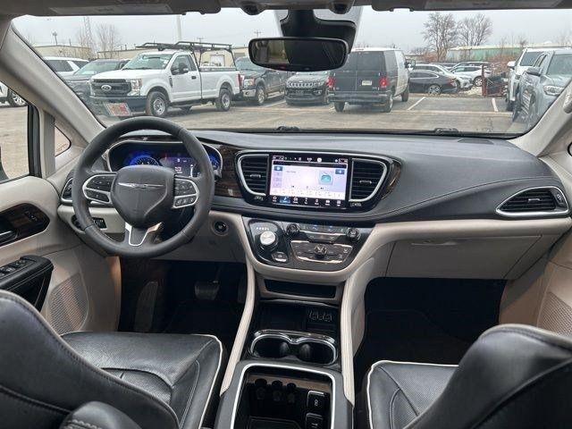 Chrysler Pacifica  2023