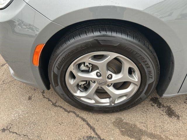 Chrysler Pacifica  2023