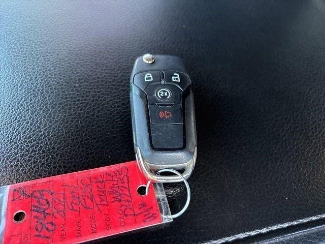 Ford Super Duty F-250 SRW  2021