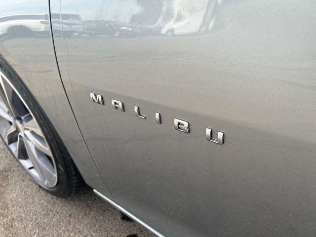 Chevrolet Malibu  2023