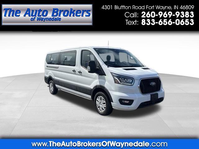 2023 Ford Transit Passenger Wagon XLT