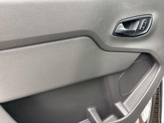 Ford Transit Passenger Wagon  2023