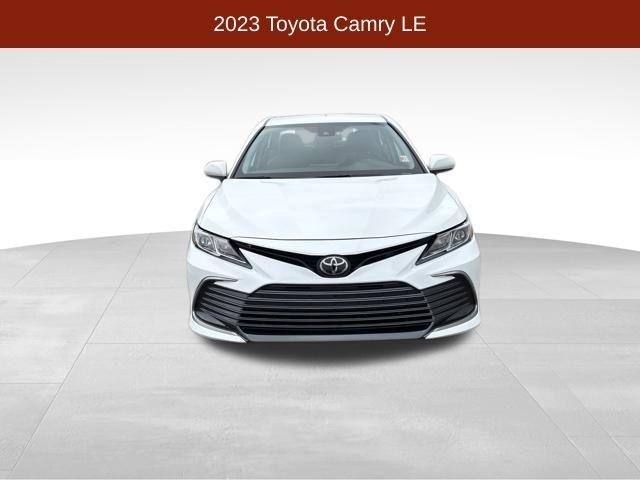 Toyota Camry  2023