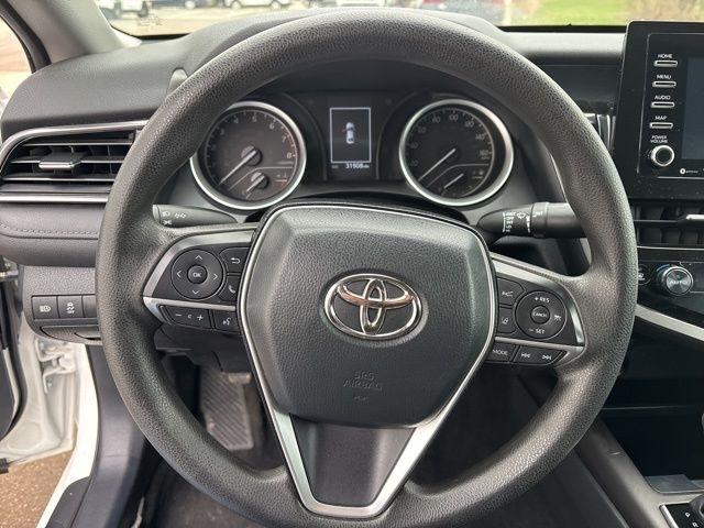Toyota Camry  2023
