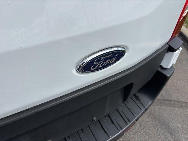 Ford Transit Passenger Wagon  2023