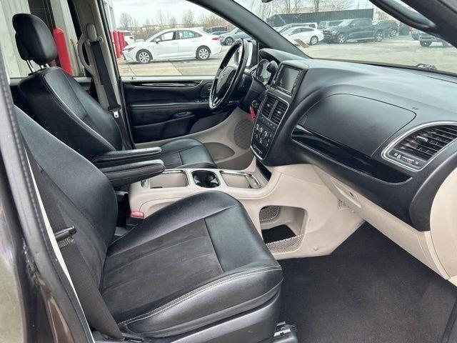 Dodge Grand Caravan  2020