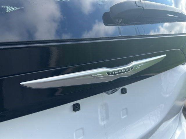 Chrysler Voyager  2023