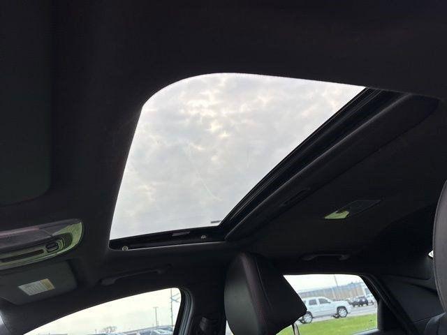 Hyundai Elantra  2022