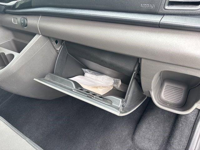 Ford Transit Passenger Wagon  2024