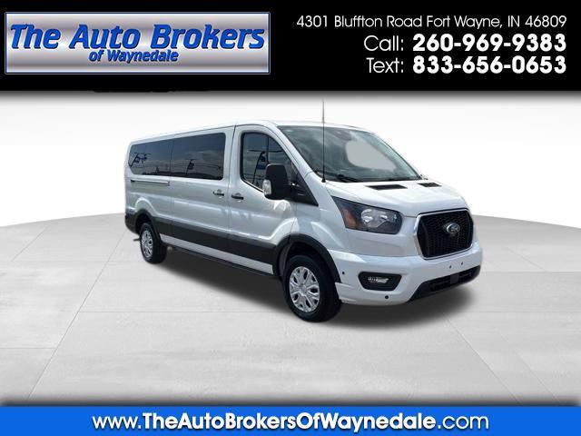 Ford Transit Passenger Wagon  2024