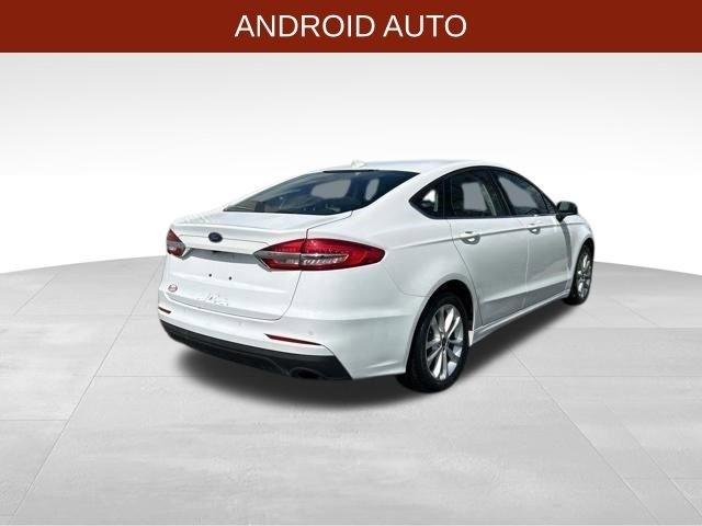 Ford Fusion Hybrid  2020