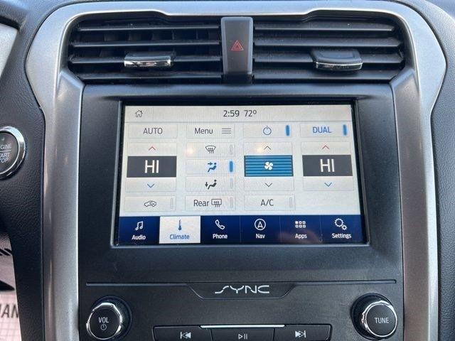 Ford Fusion Hybrid  2020