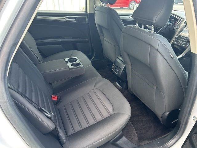 Ford Fusion Hybrid  2019