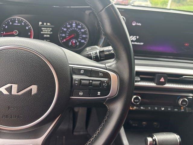 Kia K5  2023