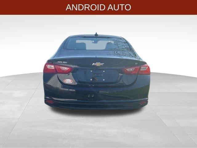 Chevrolet Malibu  2023