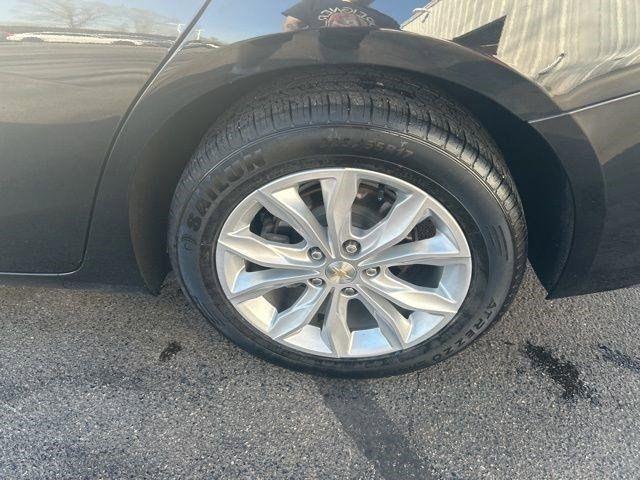 Chevrolet Malibu  2023