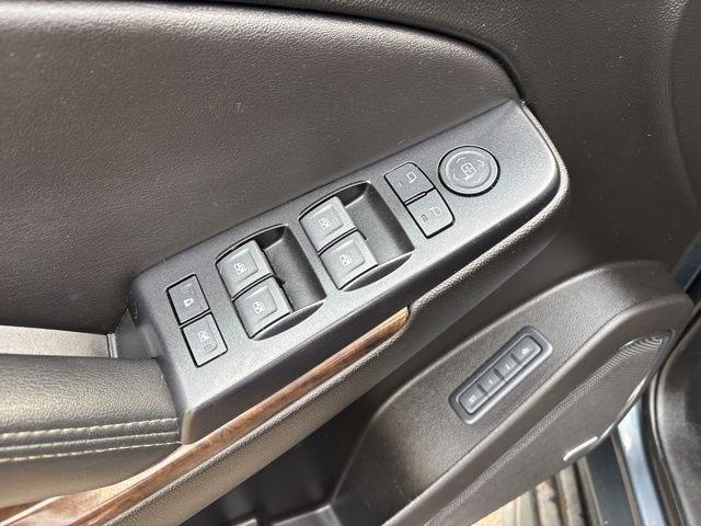 Chevrolet Suburban  2020