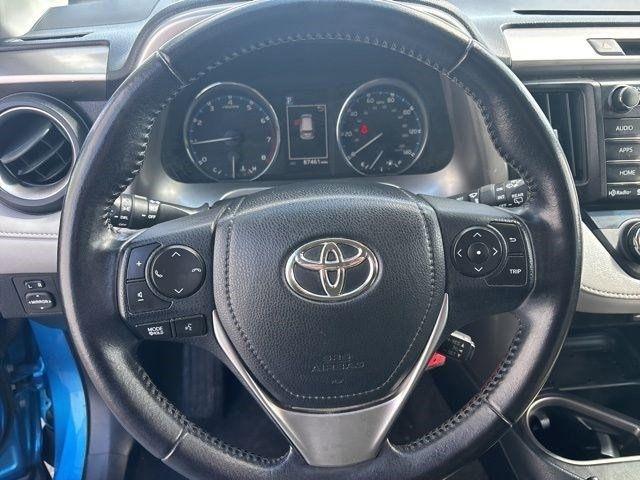 Toyota RAV4  2016