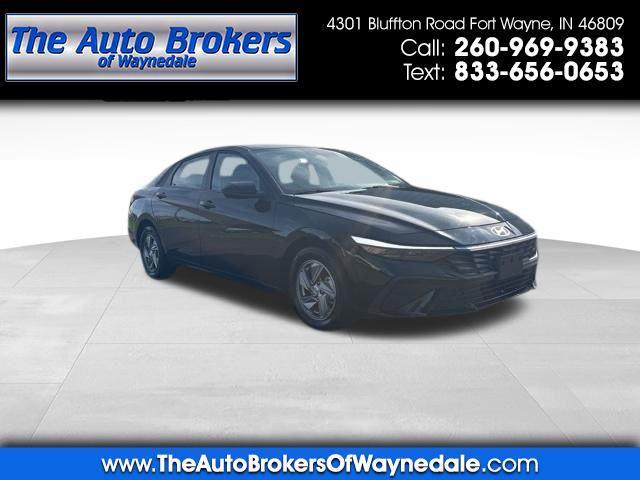 Hyundai Elantra  2025