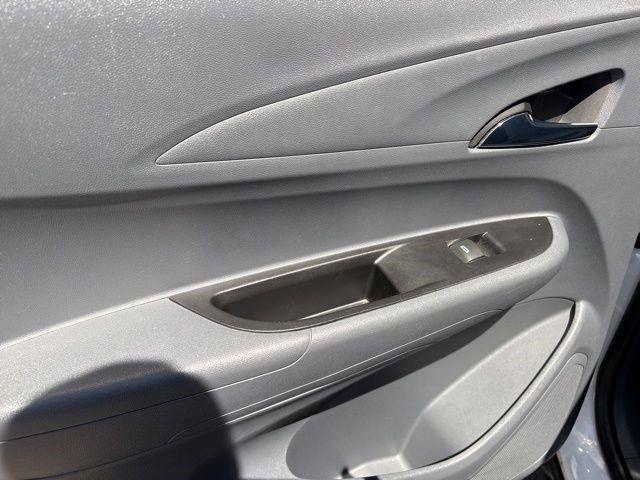 Chevrolet Bolt EV  2017