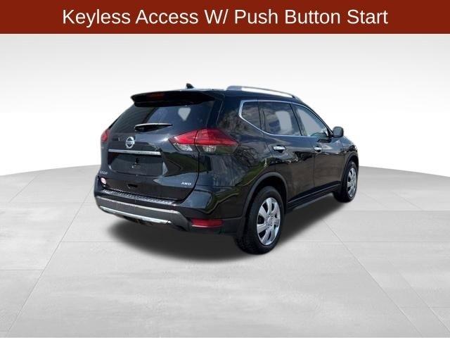 Nissan Rogue  2017