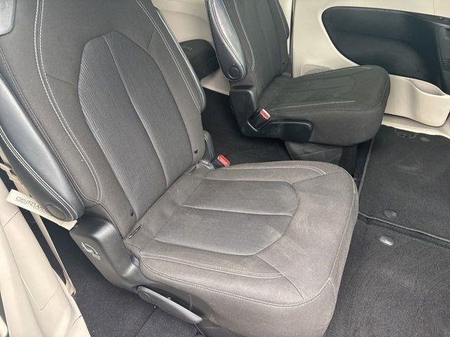 Chrysler Voyager  2023