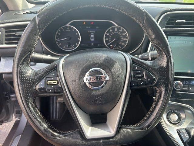 Nissan Maxima  2017
