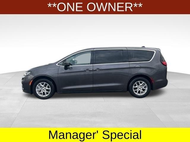 Chrysler Pacifica Touring L 2023