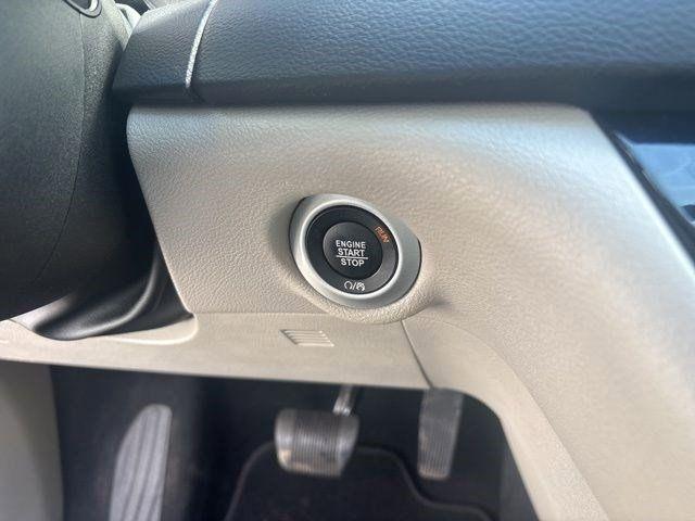 Chrysler Pacifica  2023