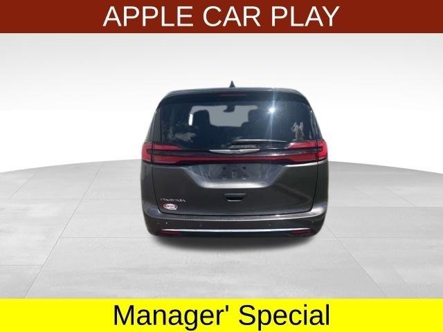 Chrysler Pacifica Touring L 2023