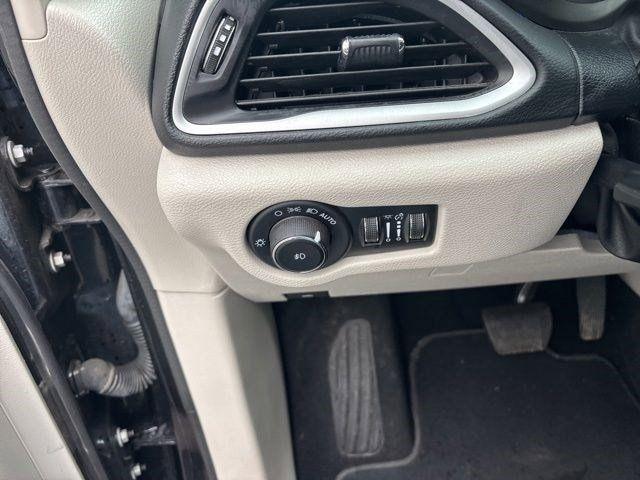 Chrysler Pacifica  2023