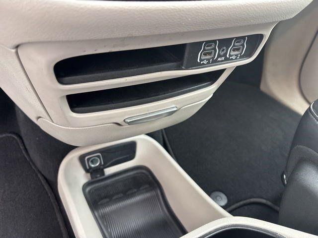 Chrysler Pacifica  2023