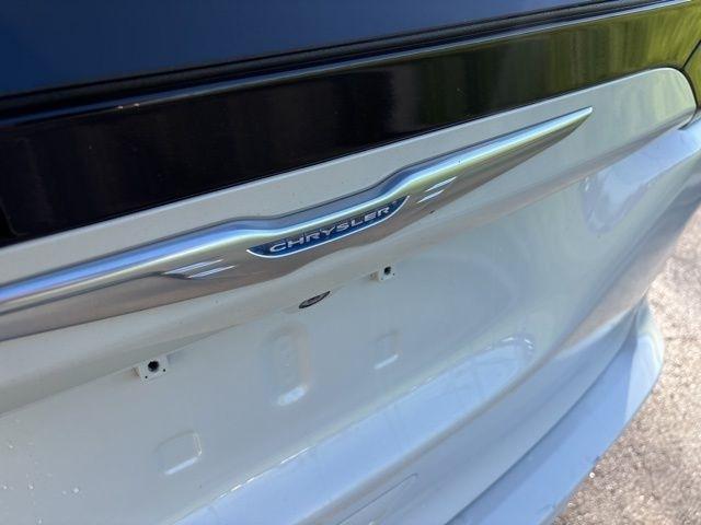 Chrysler Pacifica  2017