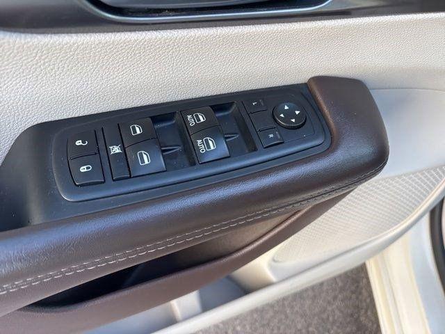 Chrysler Pacifica  2017