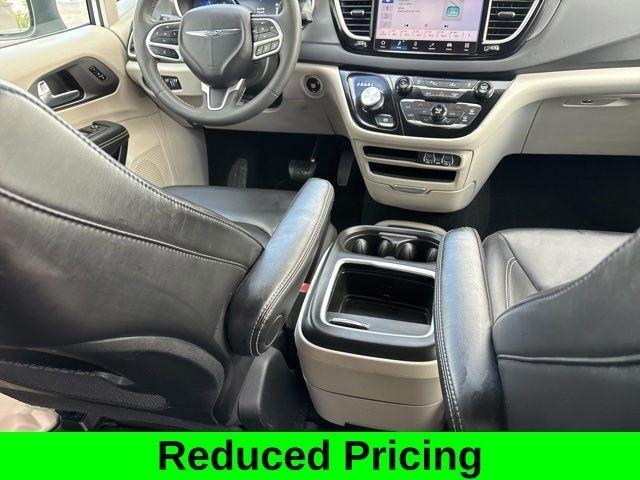 Chrysler Pacifica Touring L 2023