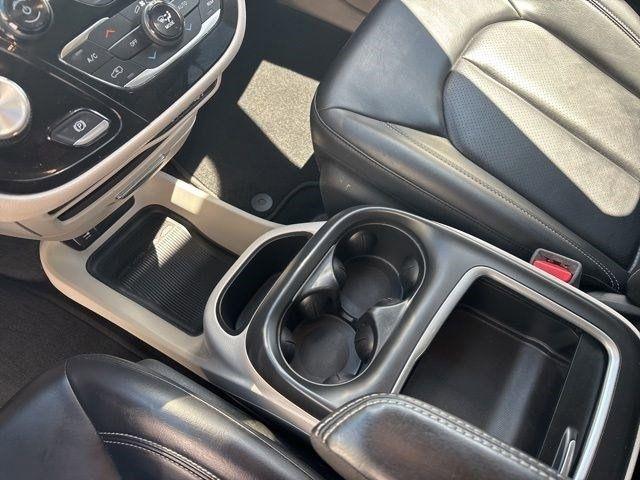 Chrysler Pacifica  2023