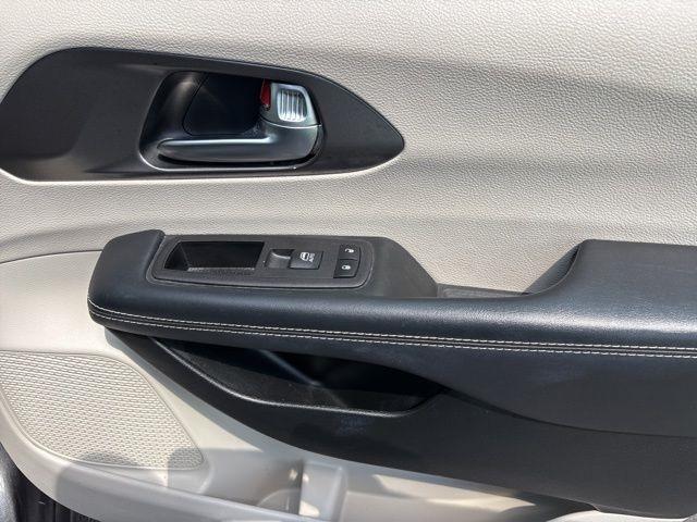 Chrysler Pacifica  2023