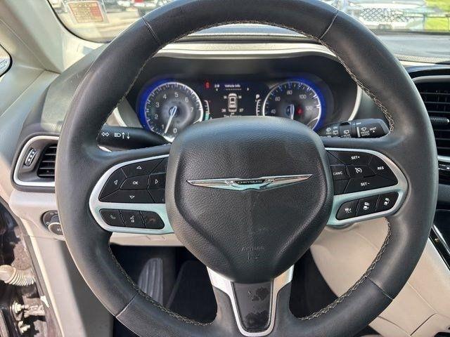 Chrysler Pacifica  2023