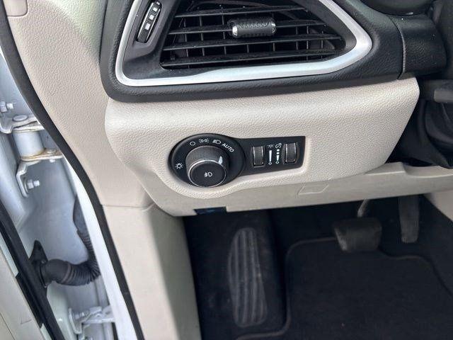Chrysler Pacifica  2023