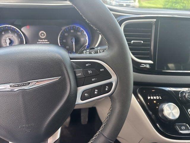 Chrysler Pacifica  2024