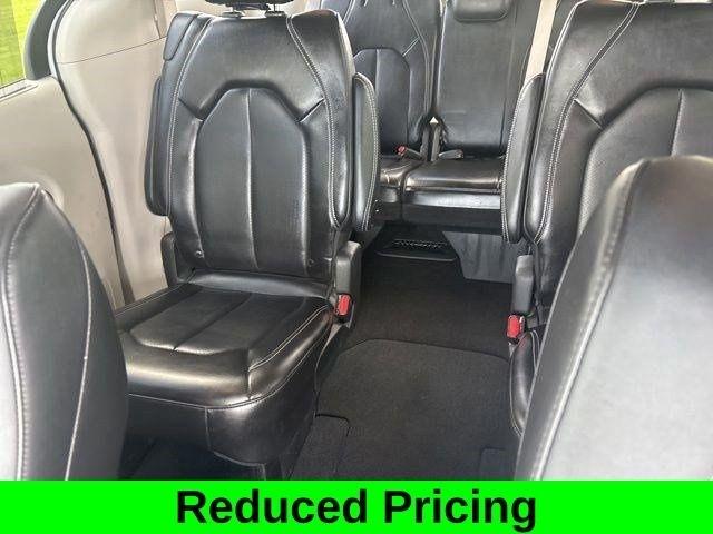 Chrysler Pacifica Touring L 2024