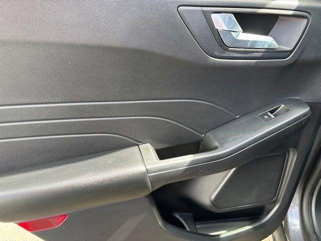 Ford Escape  2022